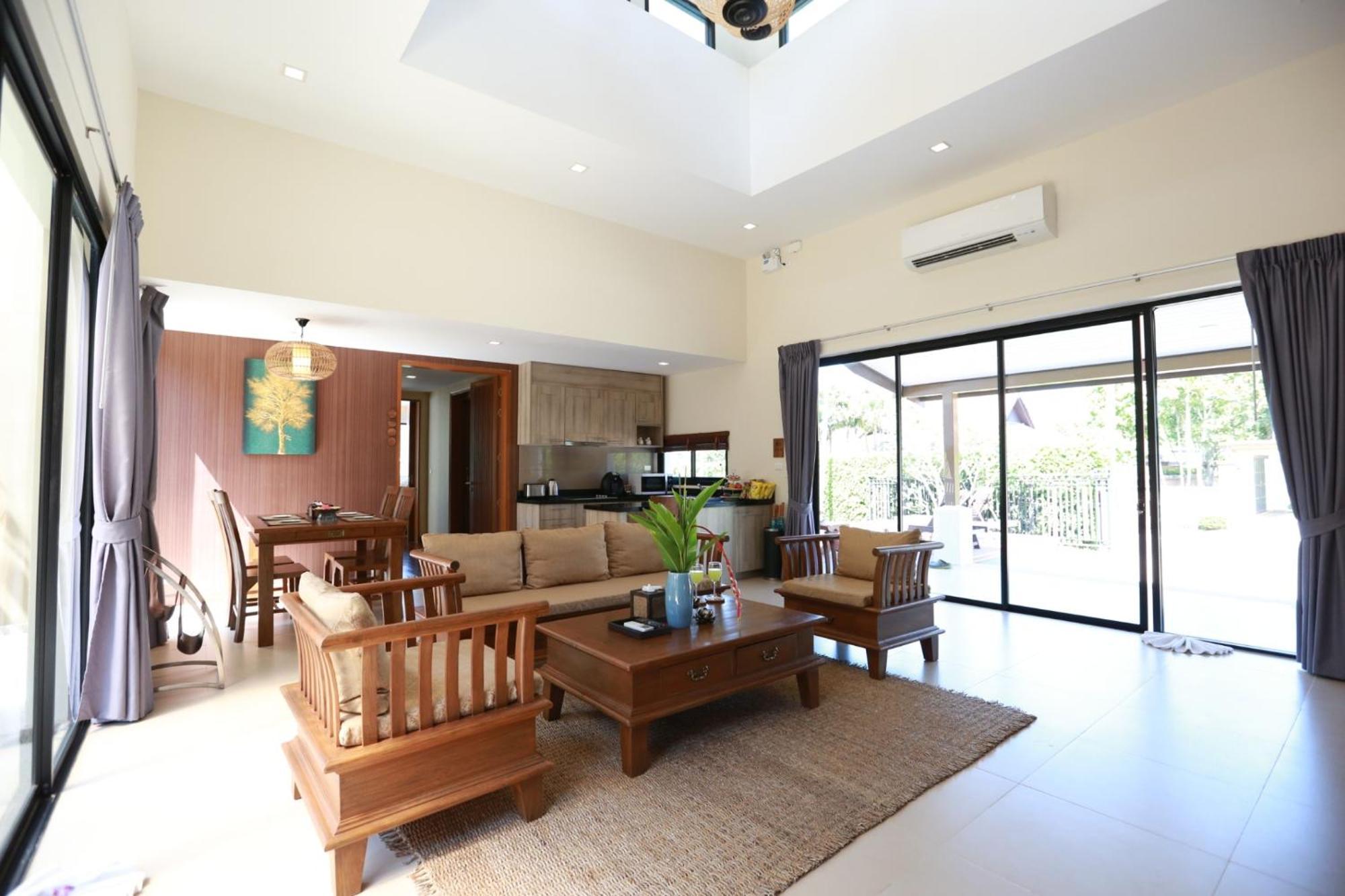Ozone Villa Phuket Pa Khlok Ngoại thất bức ảnh