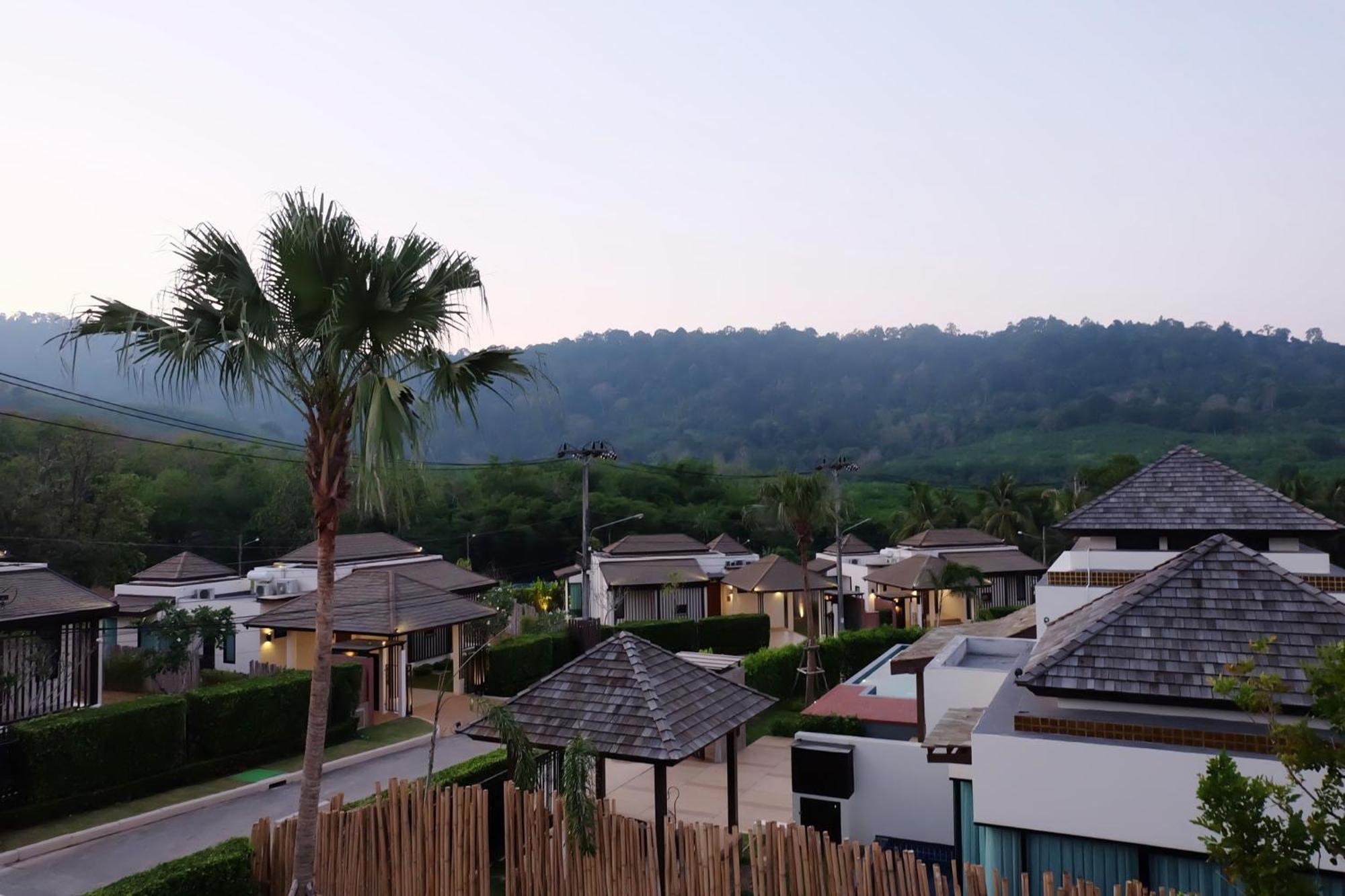 Ozone Villa Phuket Pa Khlok Ngoại thất bức ảnh